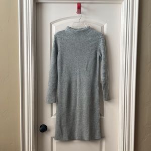 **NWT UNIQLO MIDDLE GAUGE KNIT RIBBED DRESS small